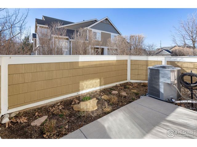 805 Summer Hawk Dr J-58, Longmont, CO 80504