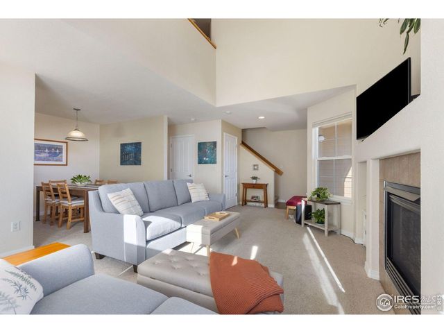 805 Summer Hawk Dr J-58, Longmont, CO 80504