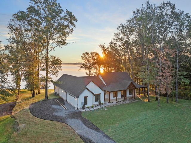 646 N Private Road 52416, Leesburg, TX 75451