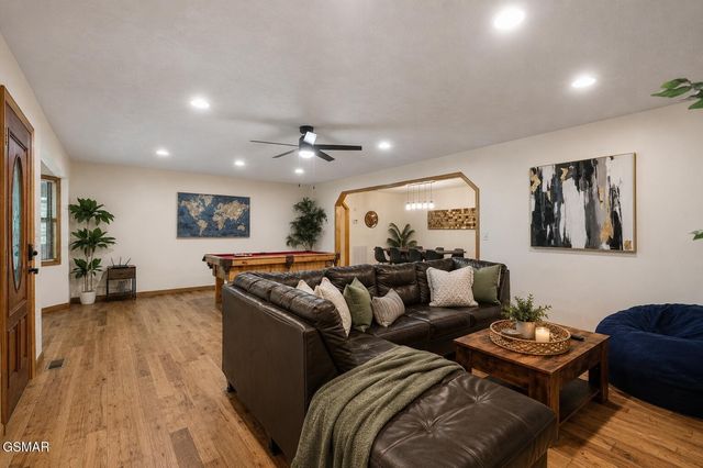 646 Parton Hollow Road, Sevierville, TN 37876