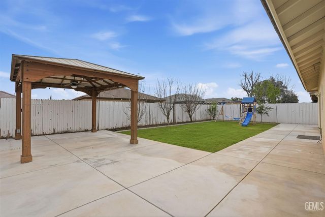 3515 Rio Grande Lane, Bakersfield, CA 93313