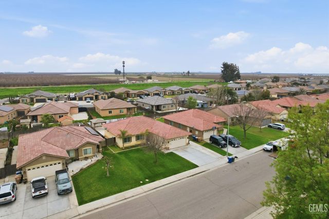 3515 Rio Grande Lane, Bakersfield, CA 93313