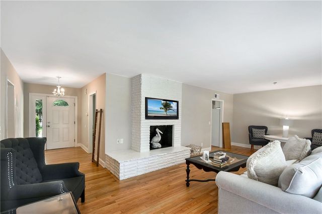 106 Dodge Road, St Simons Island, GA 31522