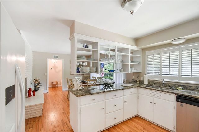 106 Dodge Road, St Simons Island, GA 31522