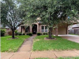 2511 Slice Right Circle, Houston, TX 77089