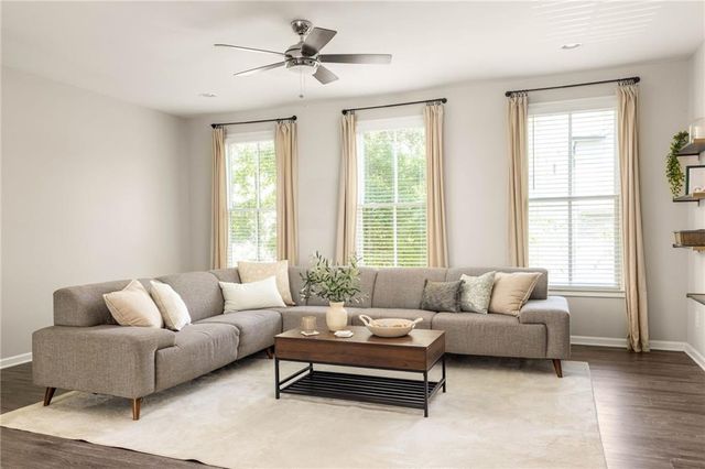 753 SE Hamilton Circle, Atlanta, GA 30312