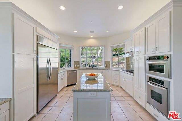 16868 Calle De Sarah, Pacific Palisades (los Angeles), CA 90272