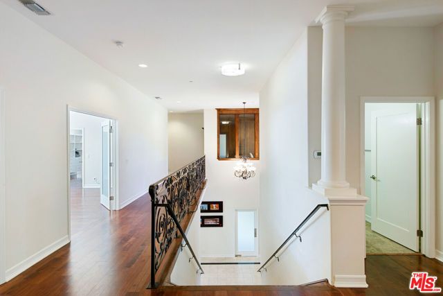 16868 Calle De Sarah, Pacific Palisades (los Angeles), CA 90272