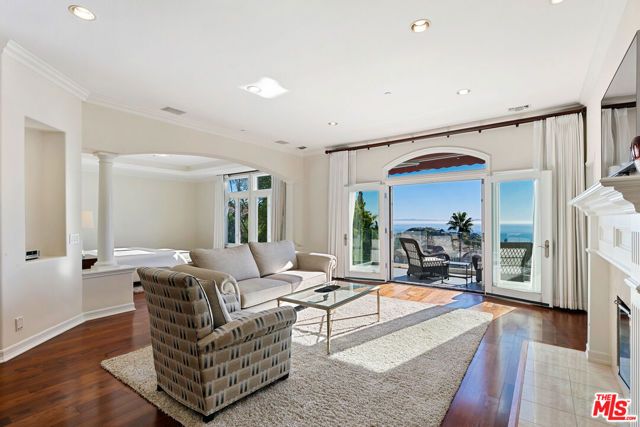 16868 Calle De Sarah, Pacific Palisades (los Angeles), CA 90272