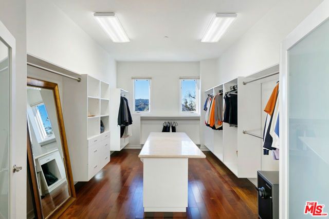 16868 Calle De Sarah, Pacific Palisades (los Angeles), CA 90272