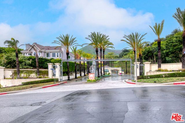 16868 Calle De Sarah, Pacific Palisades (los Angeles), CA 90272