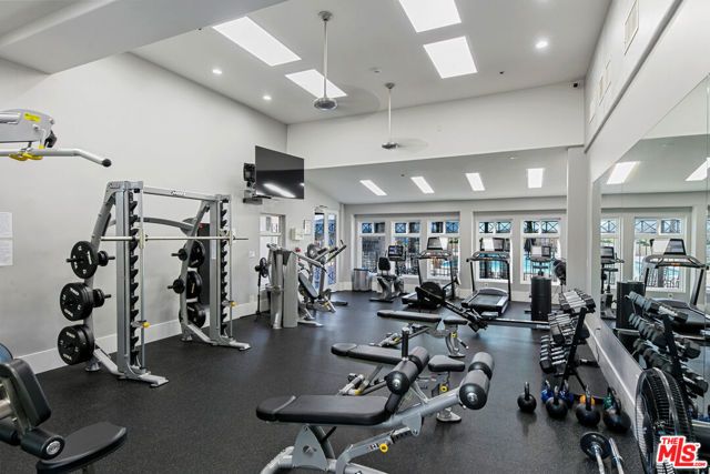 16868 Calle De Sarah, Pacific Palisades (los Angeles), CA 90272