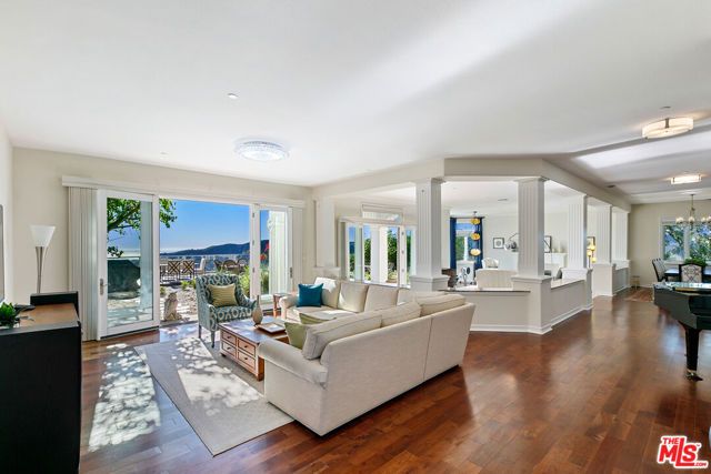 16868 Calle De Sarah, Pacific Palisades (los Angeles), CA 90272