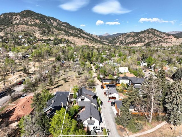 1321 9th St A, Boulder, CO 80302