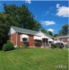 10107 Saint Katherine Lane, St Ann, MO 63074