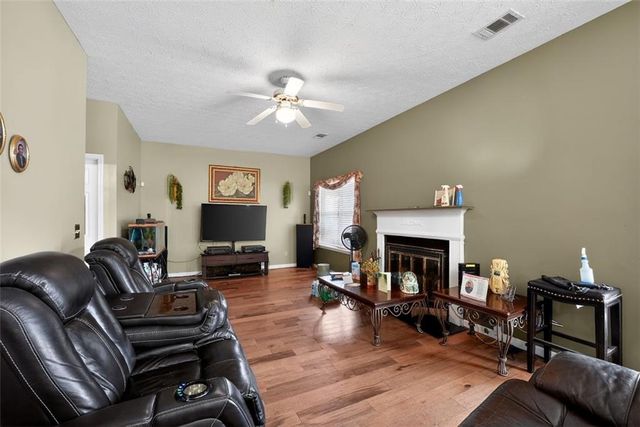 385 Creekview Boulevard, Covington, GA 30016