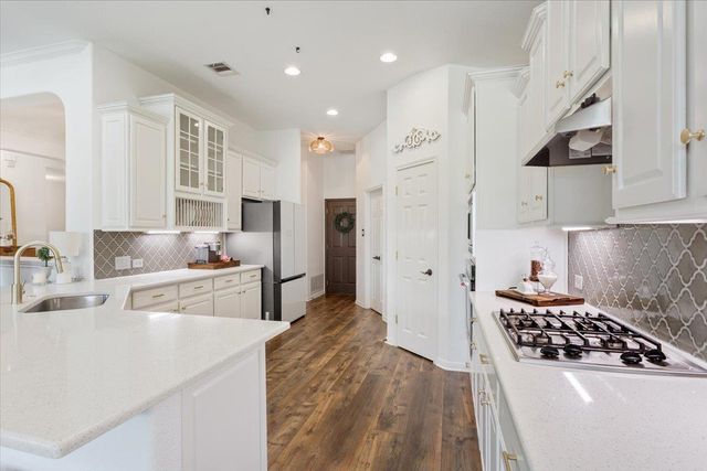 2218 Settlers Park LOOP, Round Rock, TX 78665