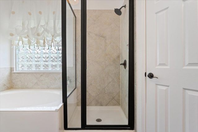 2218 Settlers Park LOOP, Round Rock, TX 78665