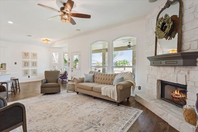 2218 Settlers Park LOOP, Round Rock, TX 78665