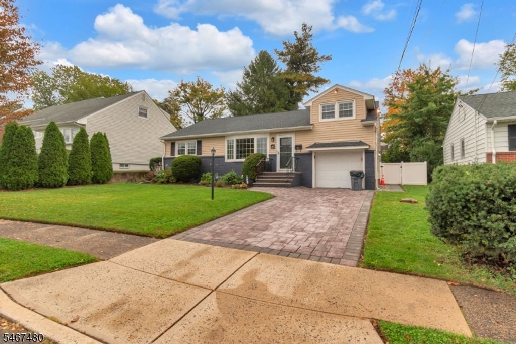 61 Luisser St, Clifton City, NJ 07012 — photo 2