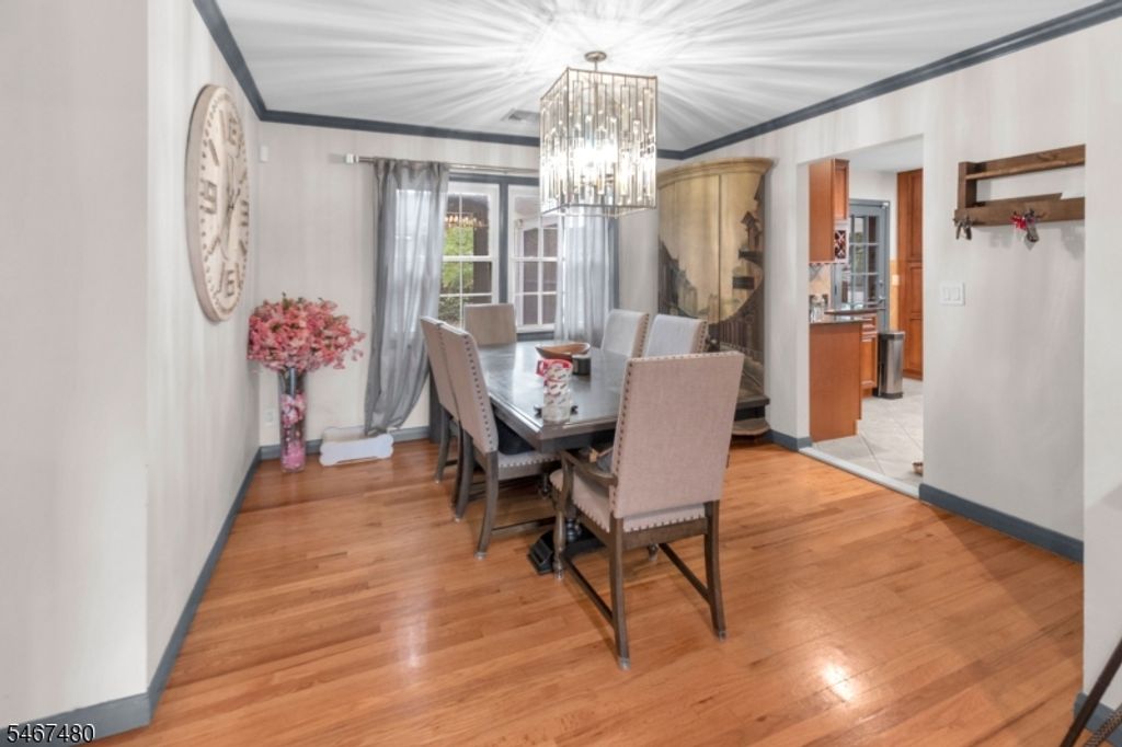 61 Luisser St, Clifton City, NJ 07012 — photo 4