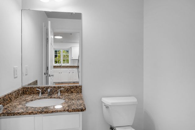688 Gorham Street 688, Lowell, MA 01852