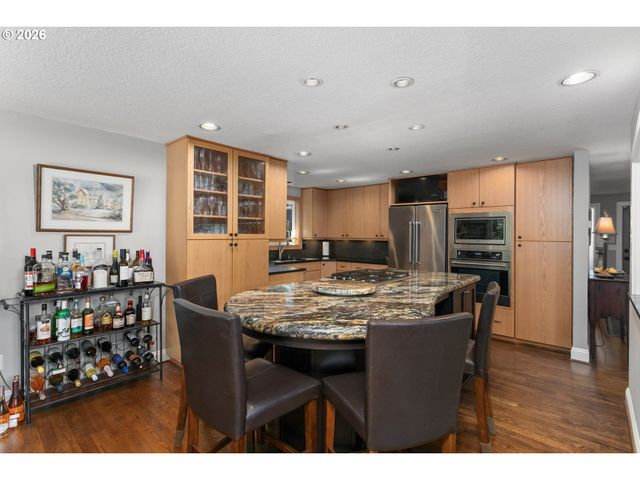 3300 Ne 164TH St GG4, Ridgefield, WA 98642