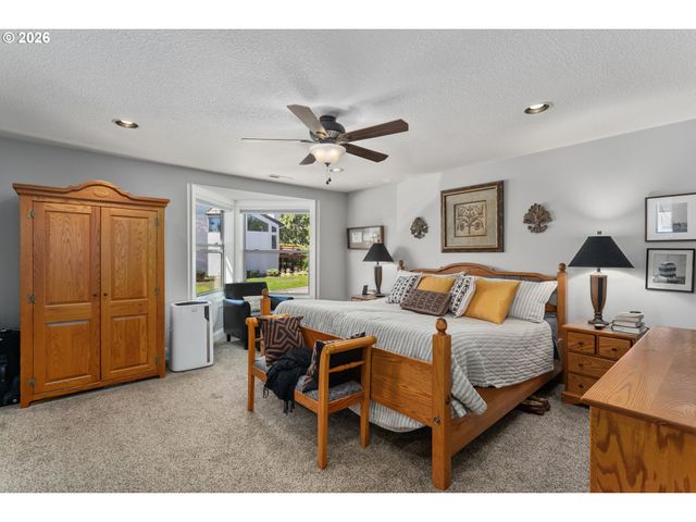 3300 Ne 164TH St GG4, Ridgefield, WA 98642