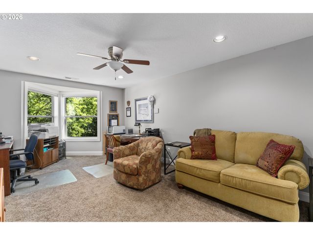 3300 Ne 164TH St GG4, Ridgefield, WA 98642