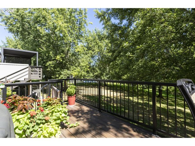 3300 Ne 164TH St GG4, Ridgefield, WA 98642