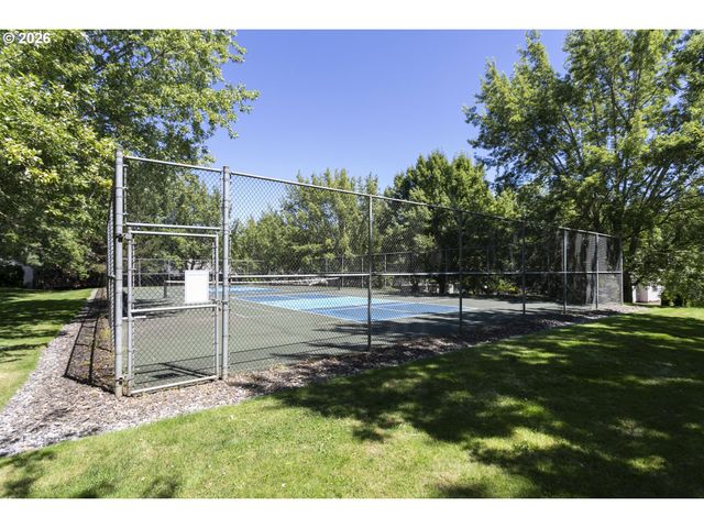 3300 Ne 164TH St GG4, Ridgefield, WA 98642