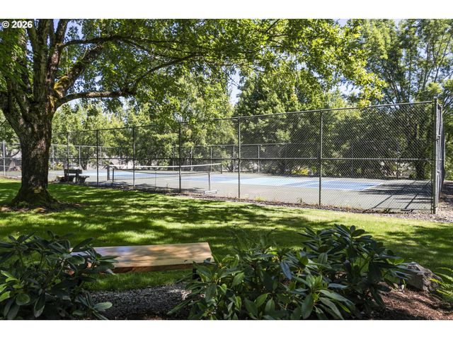 3300 Ne 164TH St GG4, Ridgefield, WA 98642