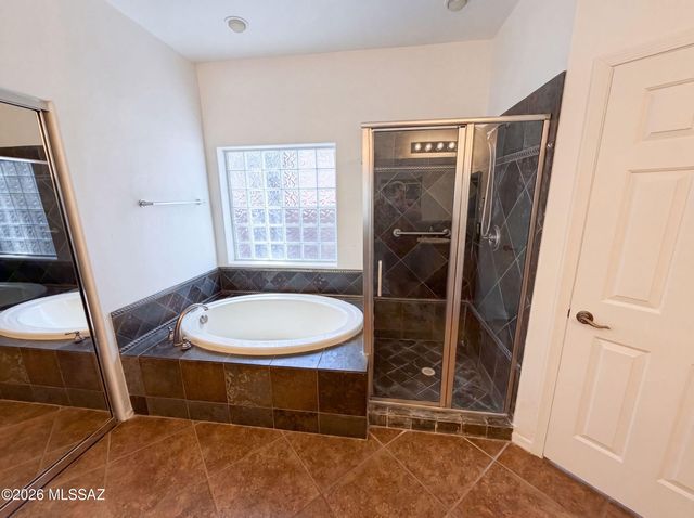 6 E Placita Vista Alegre, Sahuarita, AZ 85629