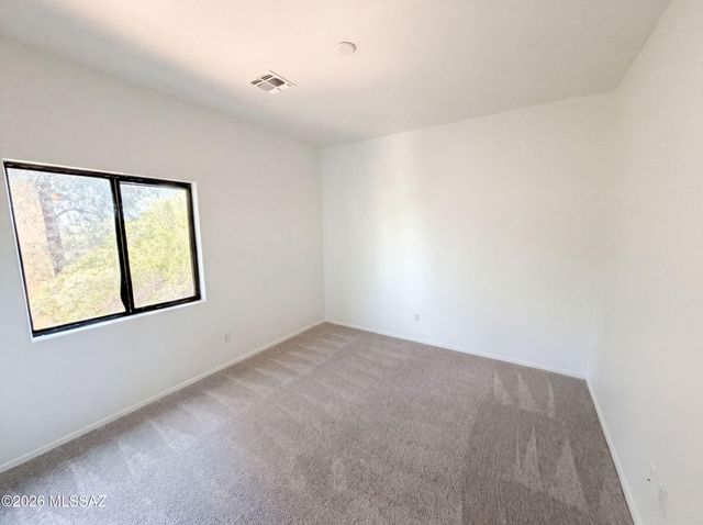 6 E Placita Vista Alegre, Sahuarita, AZ 85629