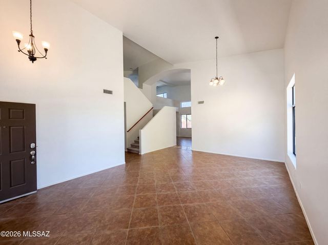6 E Placita Vista Alegre, Sahuarita, AZ 85629