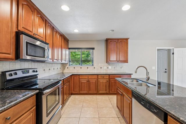 4785 Rex Ct, Sacramento, CA 95822
