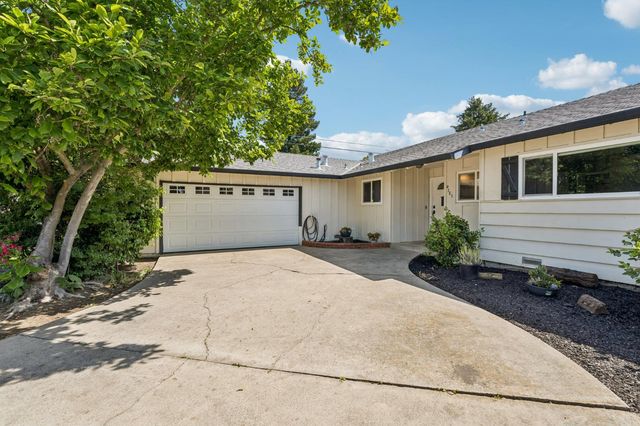 4785 Rex Ct, Sacramento, CA 95822