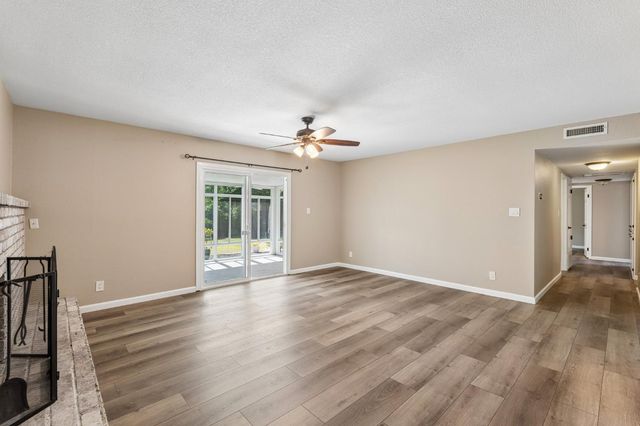 4785 Rex Ct, Sacramento, CA 95822