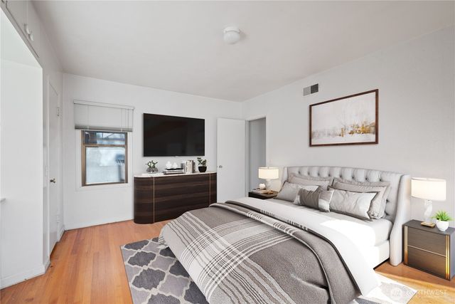 2665 Ocean Beach Highway, Longview, WA 98632