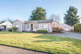 2665 Ocean Beach Highway, Longview, WA 98632