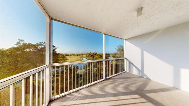 3080 N Course Drive 604, Pompano Beach, FL 33069