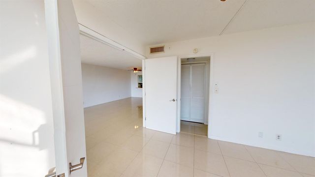 3080 N Course Drive 604, Pompano Beach, FL 33069