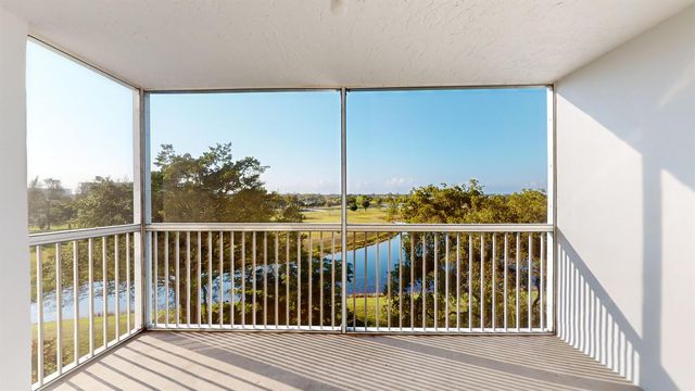 3080 N Course Drive 604, Pompano Beach, FL 33069