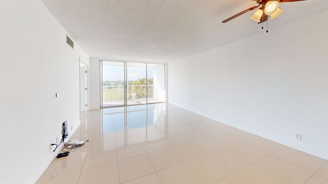 3080 N Course Drive 604, Pompano Beach, FL 33069