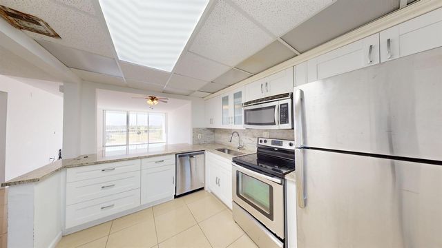 3080 N Course Drive 604, Pompano Beach, FL 33069
