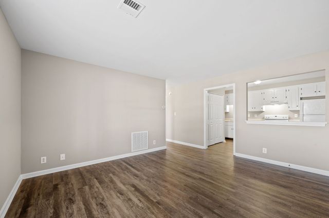 155 Jack Miller Blvd Apt 24, Clarksville, TN 37042