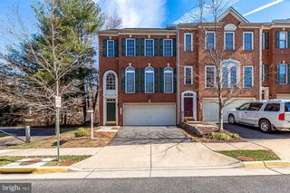 4683 HELEN WINTER TER, Alexandria, VA 22312