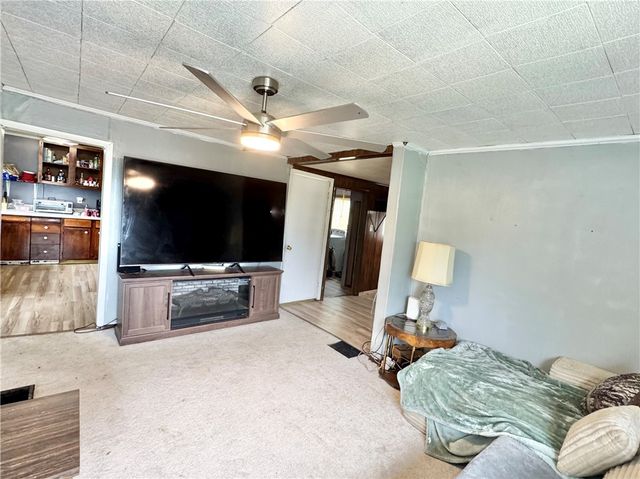 38 Green Hill Road, Rostraver, PA 15012