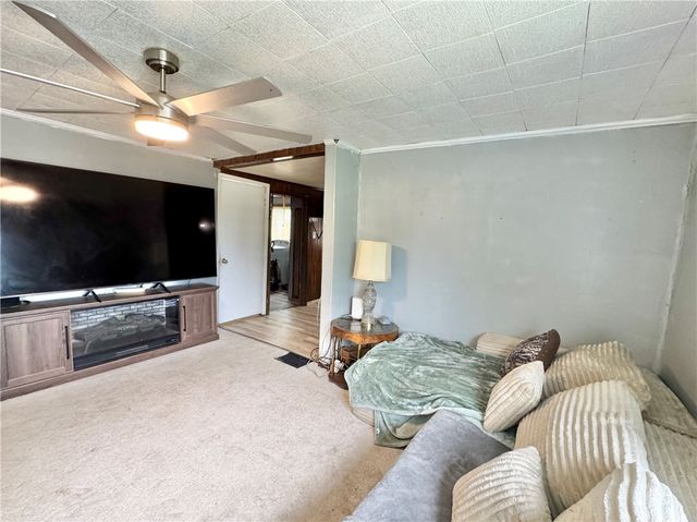 38 Green Hill Road, Rostraver, PA 15012