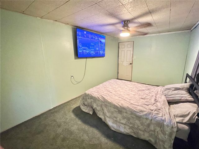 38 Green Hill Road, Rostraver, PA 15012